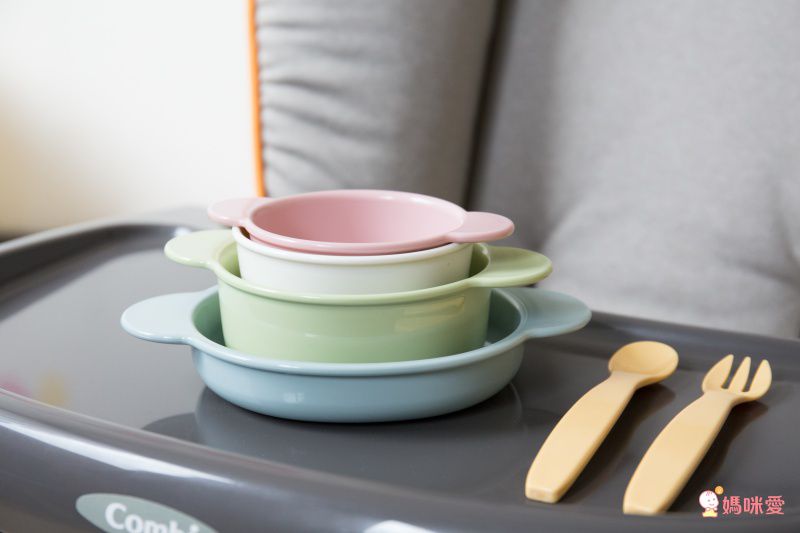 日本 Combi - 日式離乳收納餐具7件組-5個月起