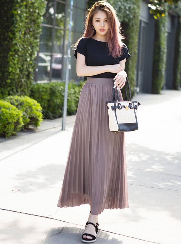 日本 GRL - 顯瘦立體壓紋百褶長裙-天使白