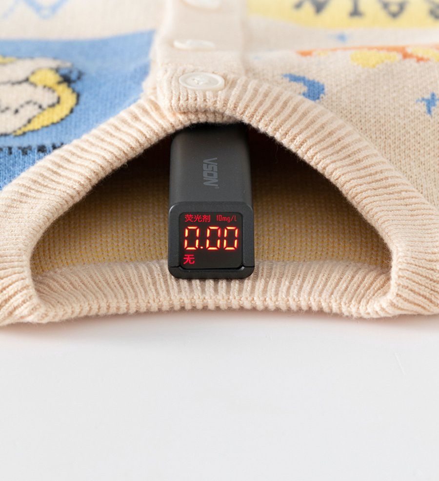 圓領百搭針織排釦背心-夢境旅遊-卡其色