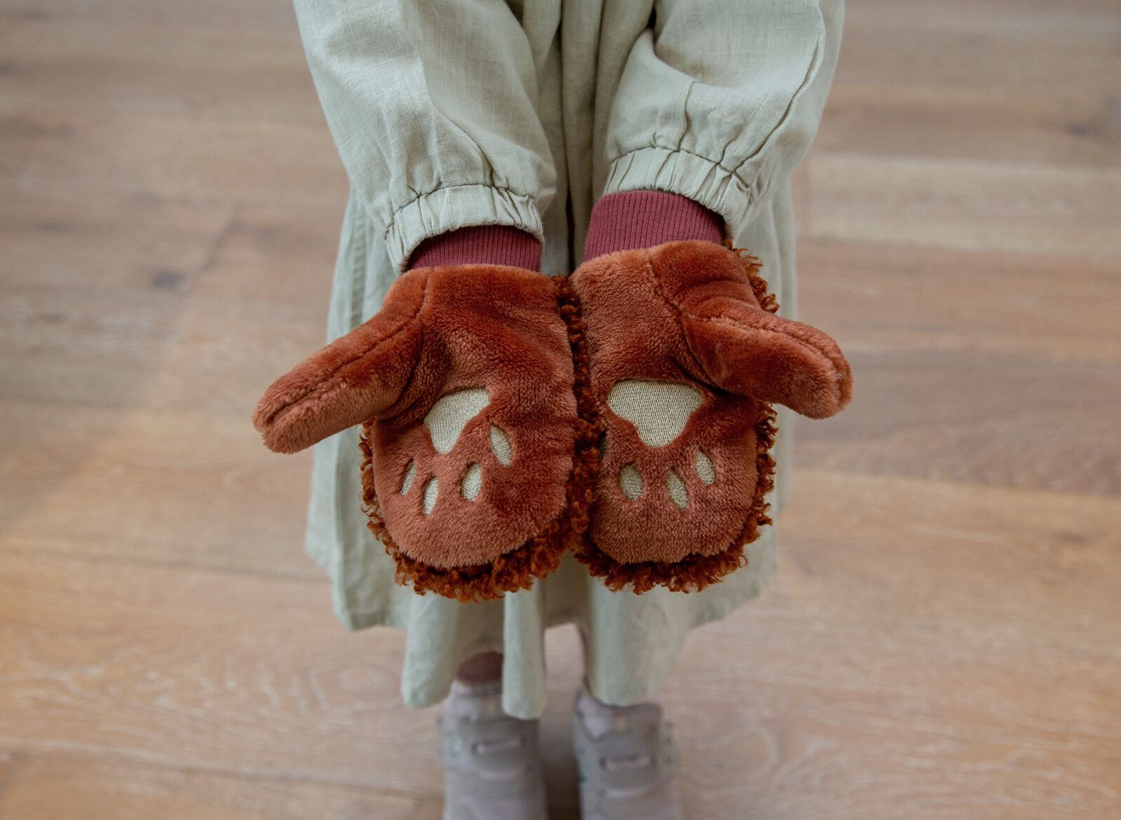 日本 BISQUE - 動物造型超柔軟保暖手套-兔兔-櫻花粉 (1.5-5y)