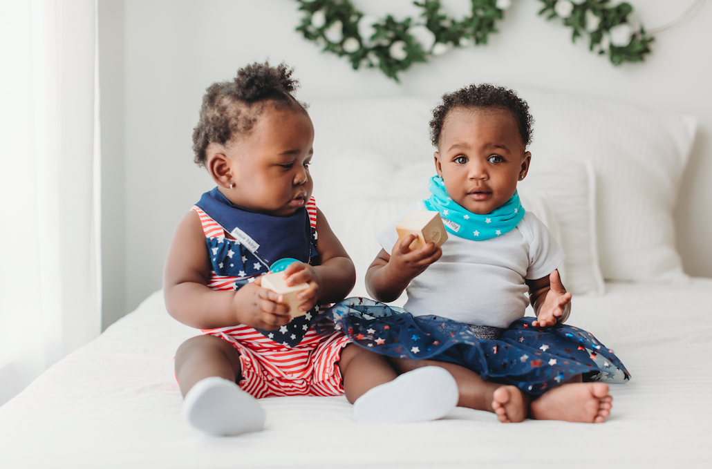 美國 Bazzle baby - 寶寶脖圍圍兜-太空火箭 (41*20cm/1入)