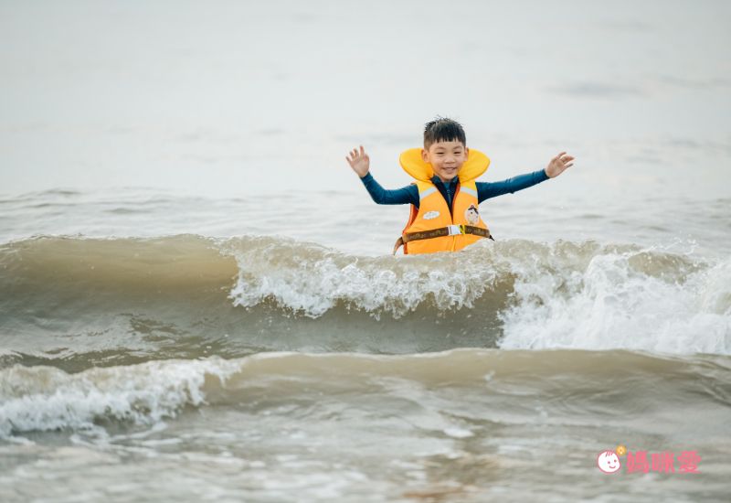 韓國 Winnie Connie - 屁屁偵探兒童游泳背心 (適用：6-12歲；25-50 公斤)