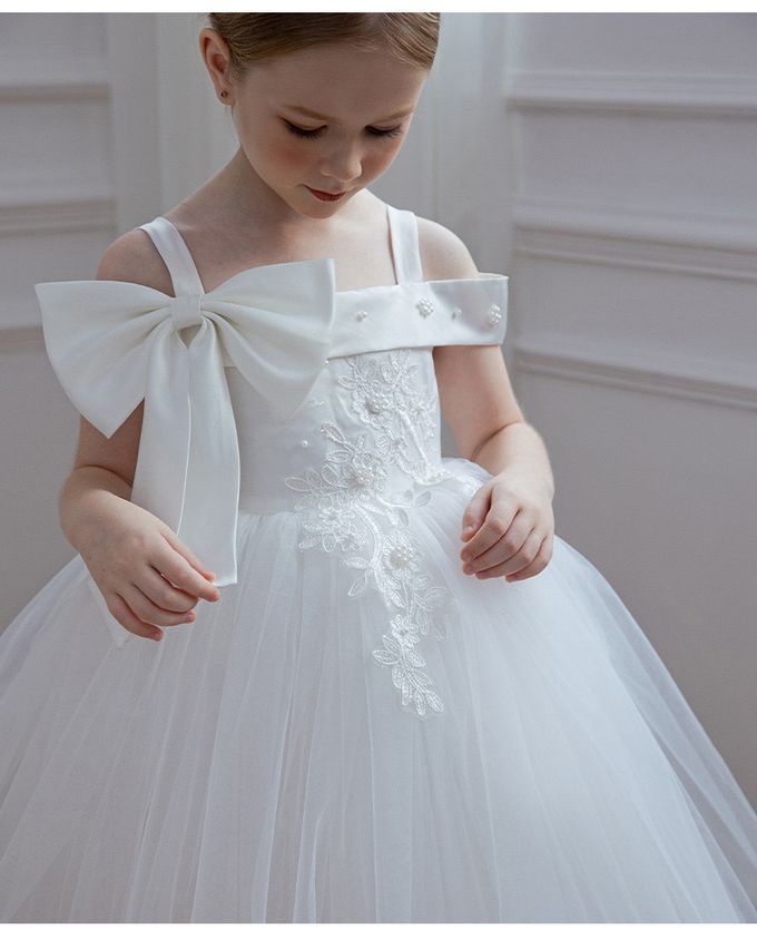 畢業婚禮歐美氣質立體蝴蝶結肩帶平口純白紗小禮服