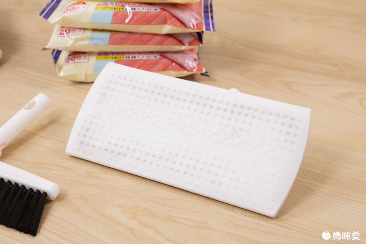 多功能居家清潔掃除套組-常用系列-2節輕巧伸縮桿x1+靜電除塵拖把頭x1+除塵撢頭x1+掃把頭x1+磁磚清潔刷頭x1+海綿刷頭x1+乾巾x3+濕巾x3