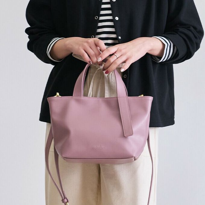 日本 LIZDAYS - 2way柔滑簡約手提/側背包-黑 (20x19cm)