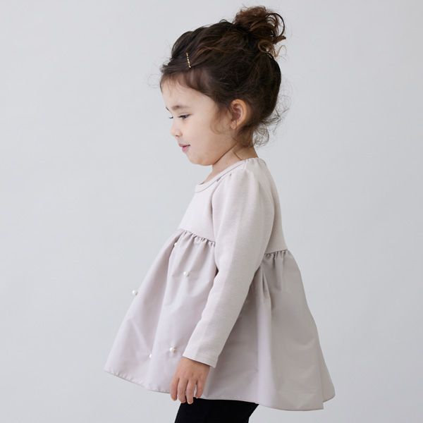 日本 petit main - 珍珠點綴傘狀拼接長袖上衣-淺粉