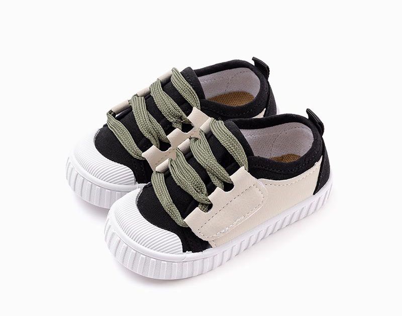 韓國 OZKIZ - 裝飾鞋帶魔鬼氈餅乾鞋-黑