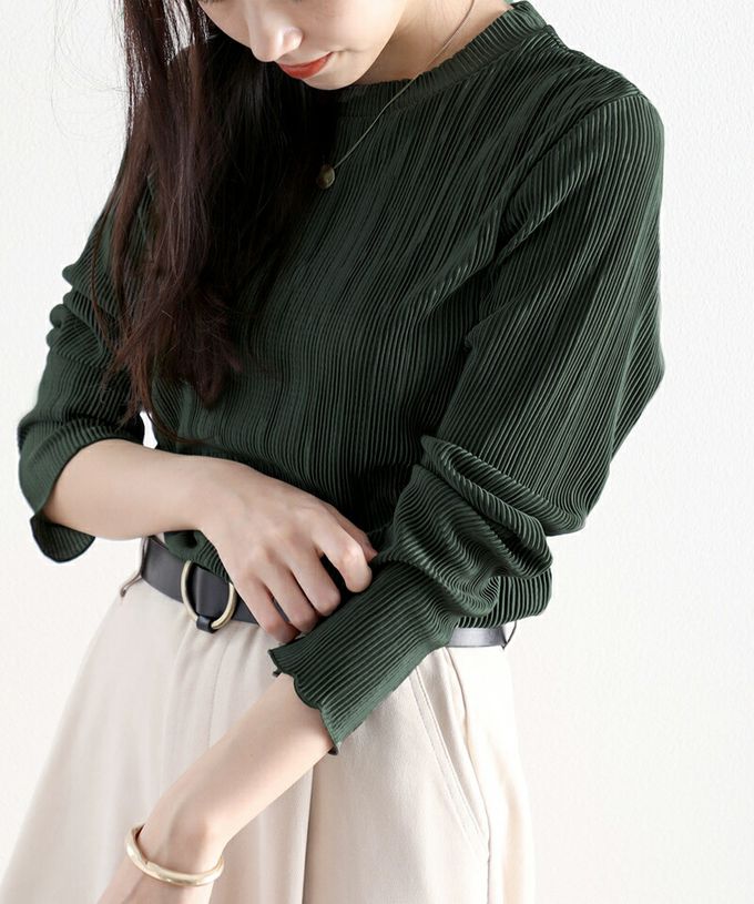 日本 Classical Elf - 圓領細坑條光澤感薄長袖上衣-象牙白