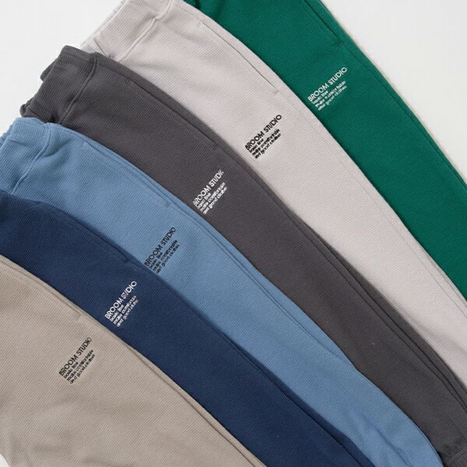 日本 b-ROOM - 彈性休閒素色運動風長褲-炭灰