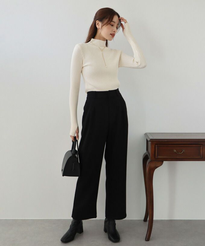 日本 BLUE EAST - 小立領坑條針織上衣-果實紅