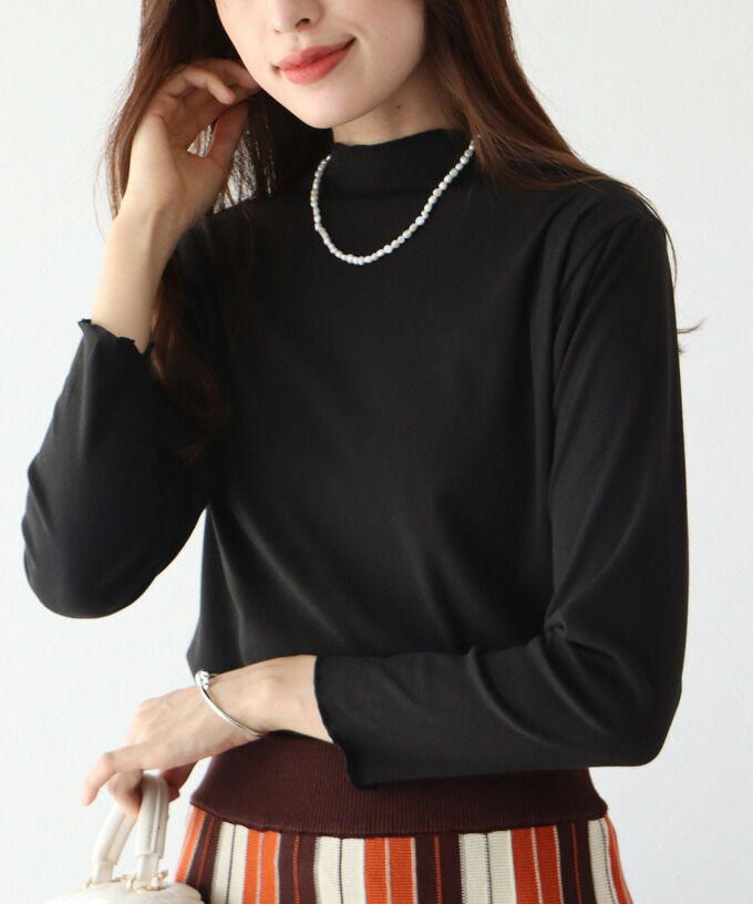 日本 BLUE EAST - 微立領木耳邊薄長袖上衣/打底衫-簡約白