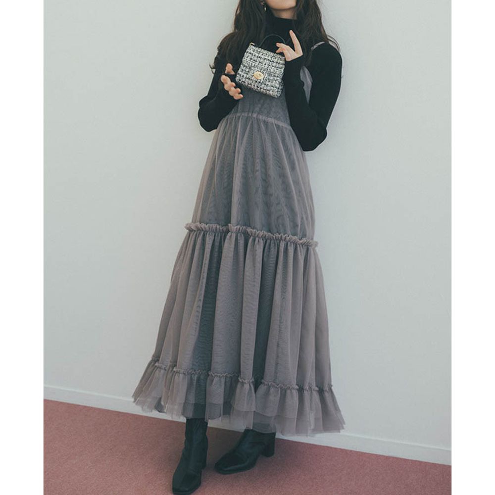 高領針織洋裝+絕美薄紗蛋糕裙2件式套裝-黑x灰