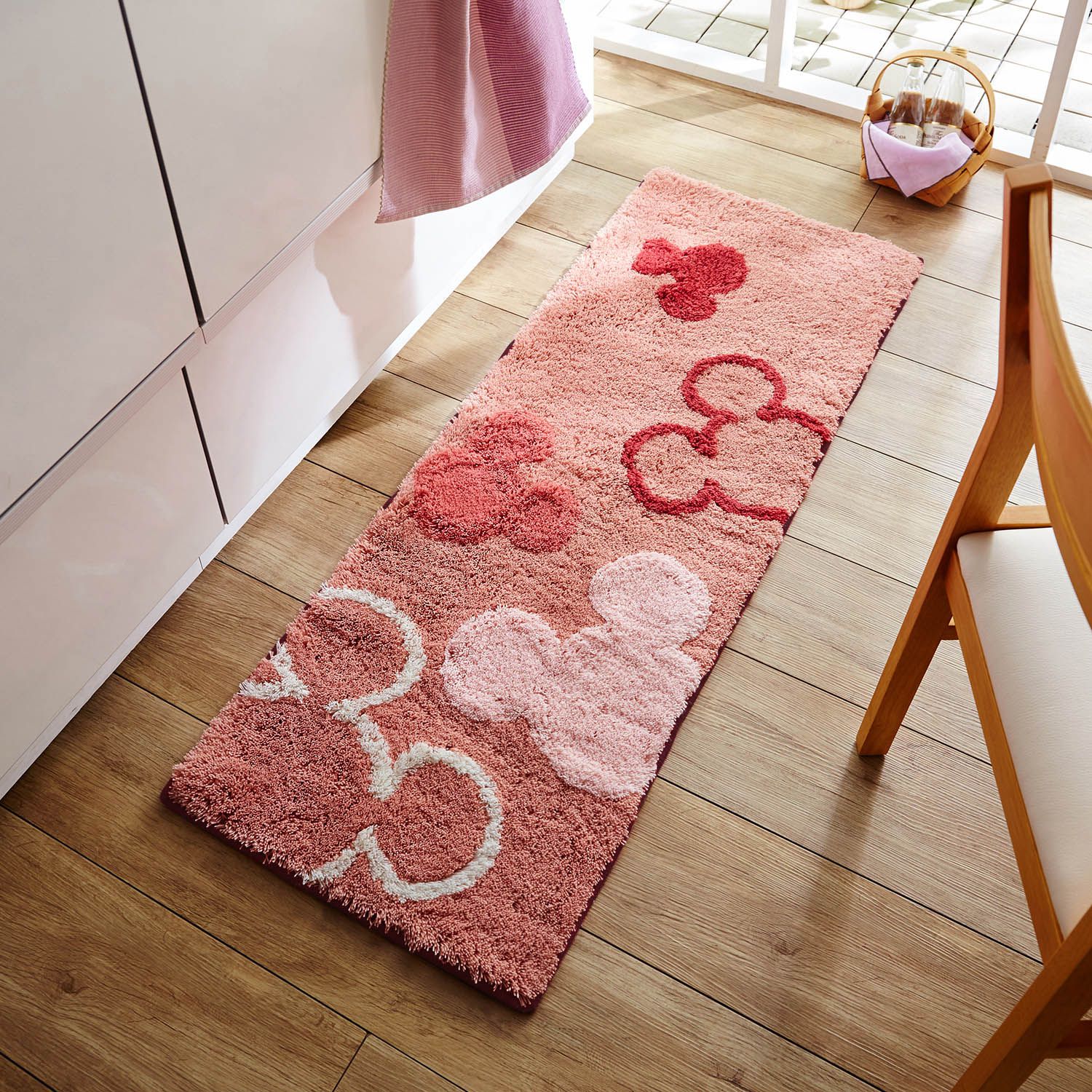 日本千趣會 - 迪士尼 長毛長條型腳踏墊(廚房/臥室)-虛實米奇頭-灰色系