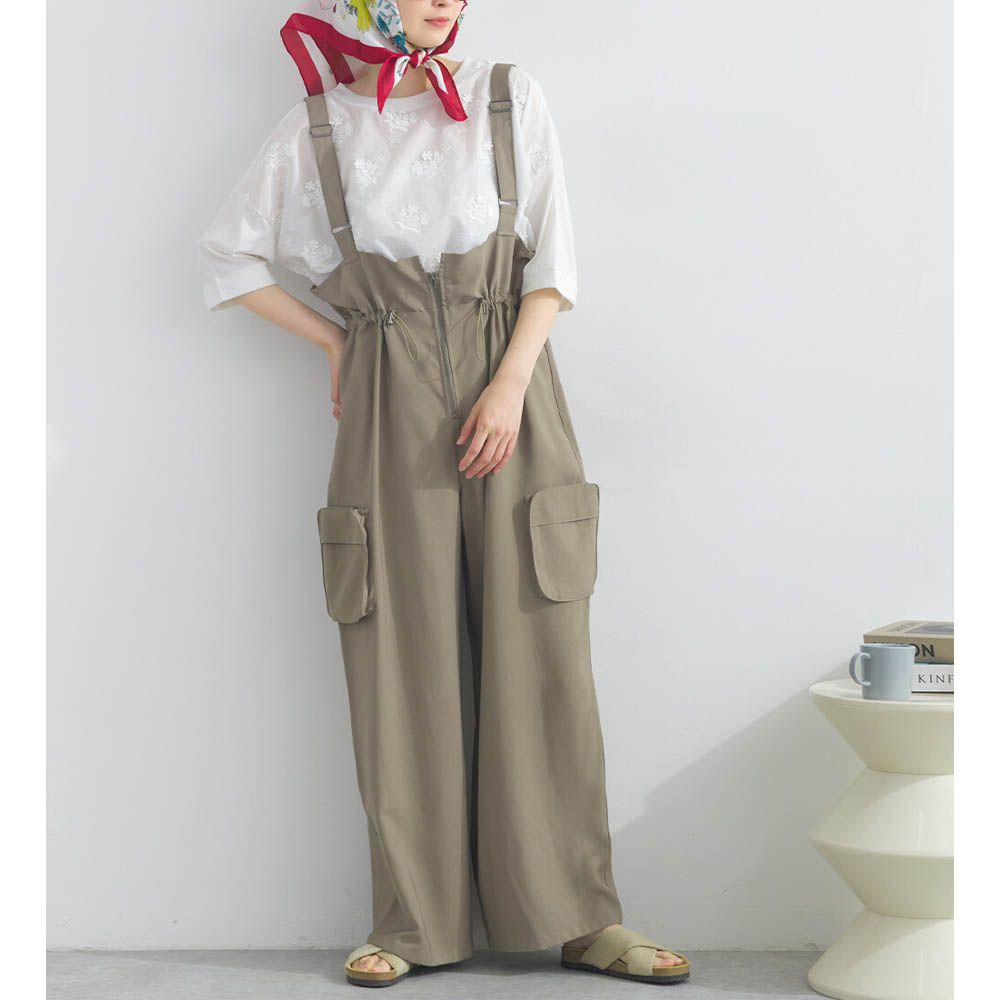 柔軟可愛抽繩束腰工裝風吊帶褲-卡其棕
