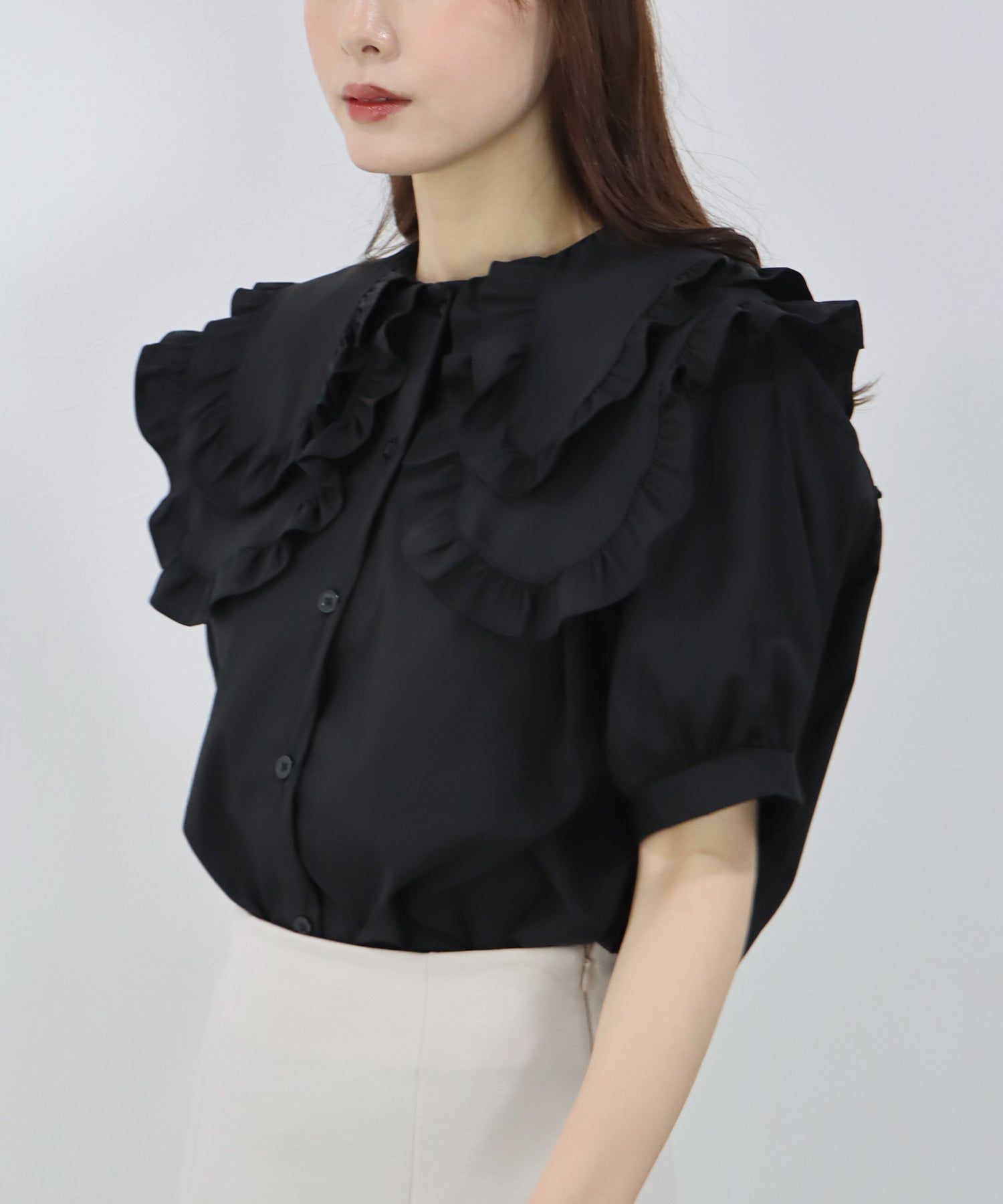 日本 BLUE EAST - 荷葉層次領泡泡短袖襯衫-條紋-水藍