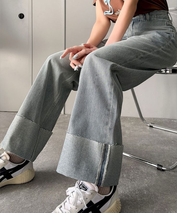 日本 Classical Elf - Java 時尚大反摺修身丹寧寬褲-淺藍