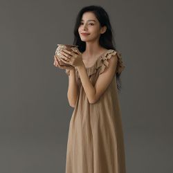 love, charlotte - 沉寂極簡風全棉双層皺紗荷葉袖洋裝居家服-寬鬆版型-沙漠卡其色 (均碼)
