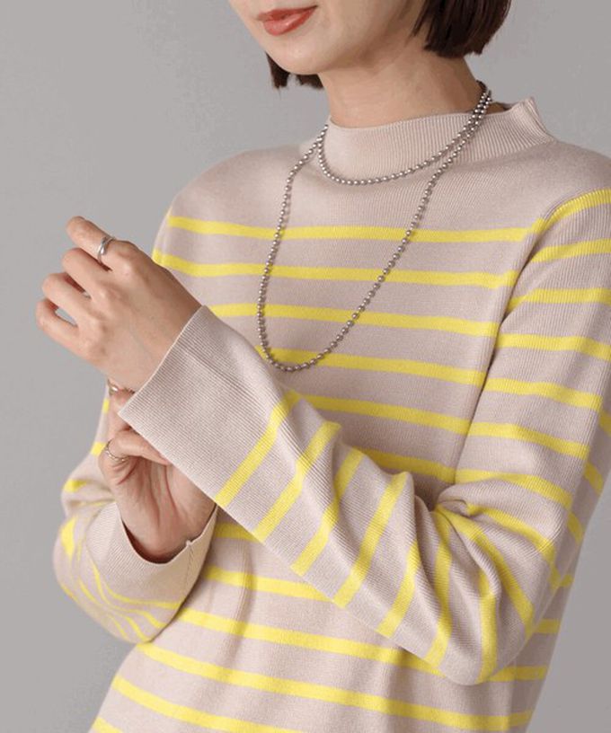 日本 Bab - 俐落感簡潔小立領針織上衣-白底條紋