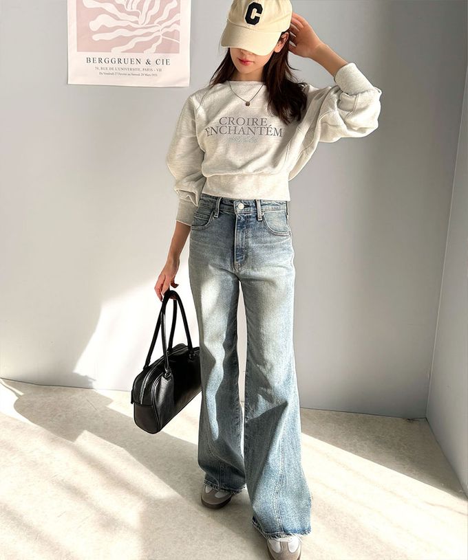 日本 Classical Elf - mily bilet 低調水鑽字母束腰短版上衣-燕麥灰