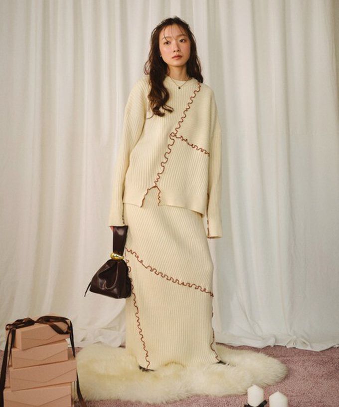 日本 Bab - 柔美曲線點綴寬鬆感針織上衣-炭灰