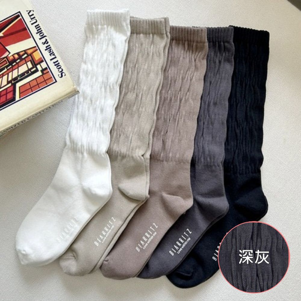 韓製皺摺造型中筒長襪-深灰 (Free[230~260mm])