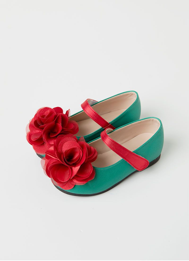 韓國 OZKIZ - 迷人立體紅花裝飾皮鞋-綠