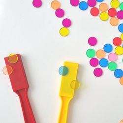 玩玩 Play - 韓國透明彩色芯片磁條組-磁鐵圓片約100片、磁棒*1(不挑色）