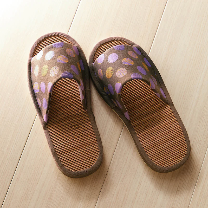 日本千趣會 - 涼爽棉麻竹編室內拖鞋-點點-咖啡