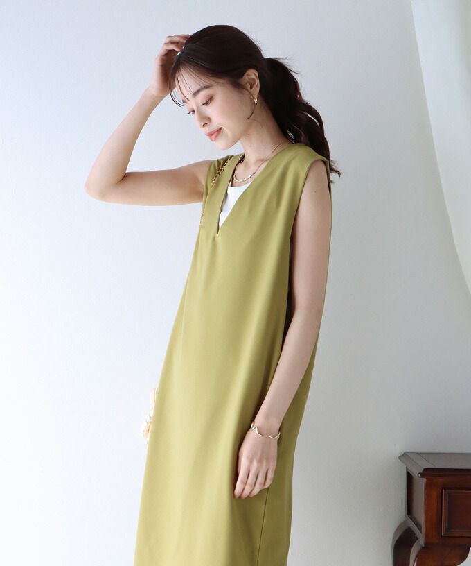 日本 BLUE EAST - 2WAY率性簡約V領連身洋裝/背心裙-黑