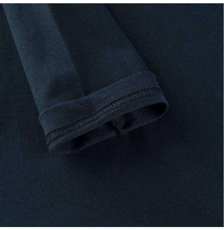 純棉圓領薄長袖上衣-英文字母-深藍色