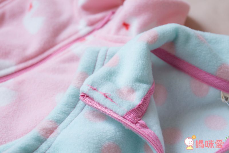 Fleece搖粒絨兒童背心-波紋愛心