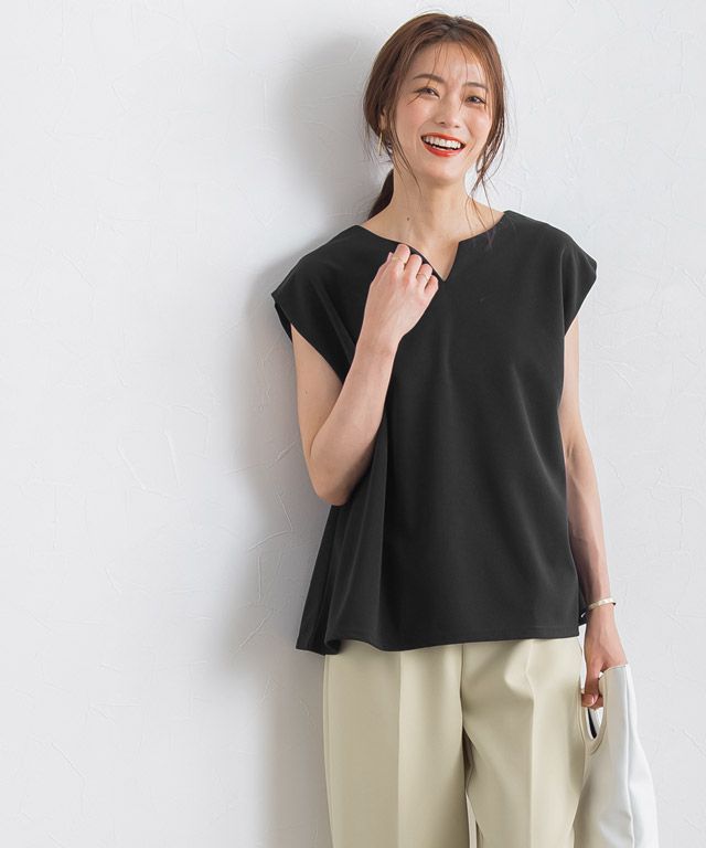 日本 Pierrot - 接觸涼感 小V領雪紡無袖上衣-橘