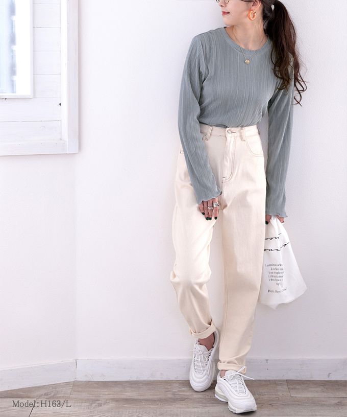 日本 Classical Elf - 圓領細坑條光澤感薄長袖上衣-象牙白