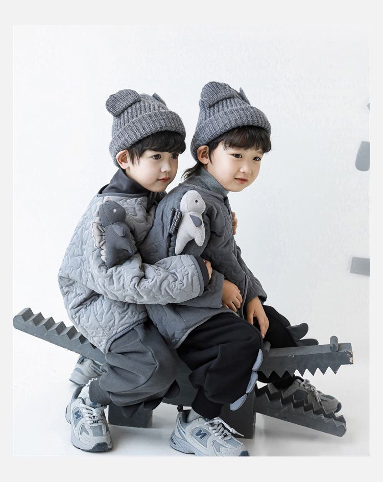 TONGMO - 可拆卸造型鋪棉包邊保暖外套-恐龍-淺灰色