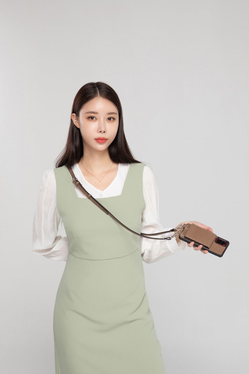 韓國 ARDERE - 卡夾折疊鏡皮質背繩防摔手機殼-可可棕