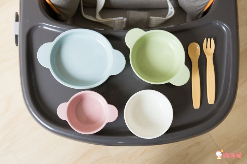 日本 Combi - 日式離乳收納餐具7件組-5個月起