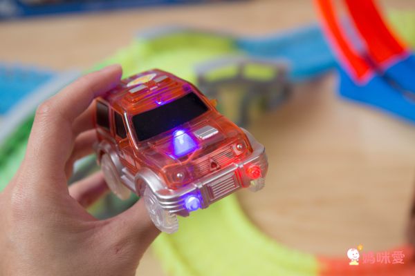 BQOCH - 【兒童益智玩具】電動夜光軌道車 風火輪 (132pcs)