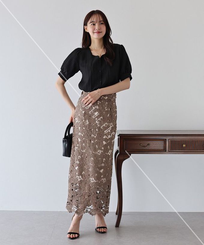 日本 BLUE EAST - 韓國製 心型領細緻泡泡短袖襯衫-煙燻藍