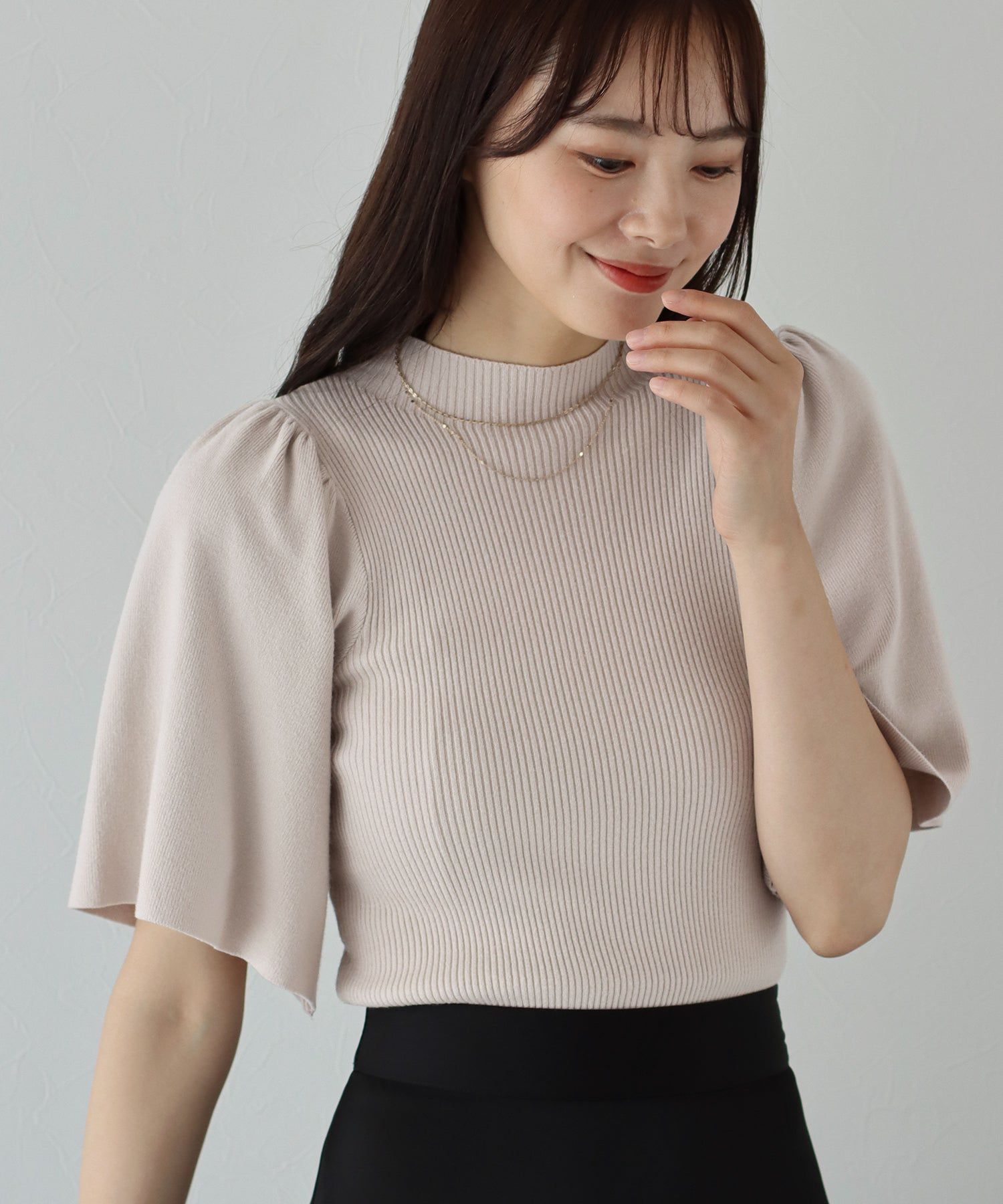 日本 BLUE EAST - 溫柔小立領羅紋五分袖上衣-深綠