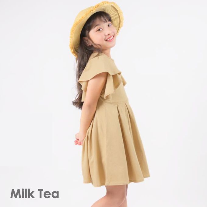 日本 evercloset - 波浪荷葉短袖浪漫洋裝-奶茶杏
