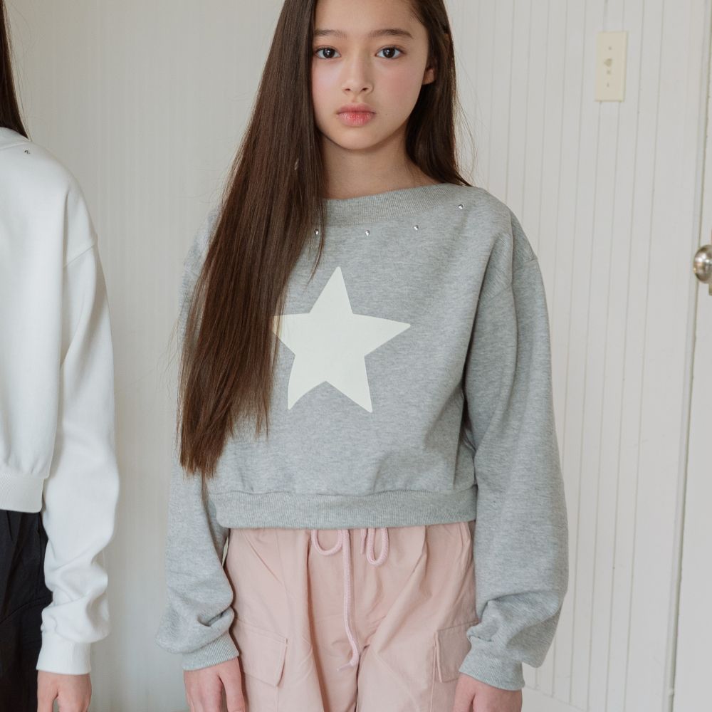 sm2 星星鉚釘點綴短版長袖大學T-淺灰