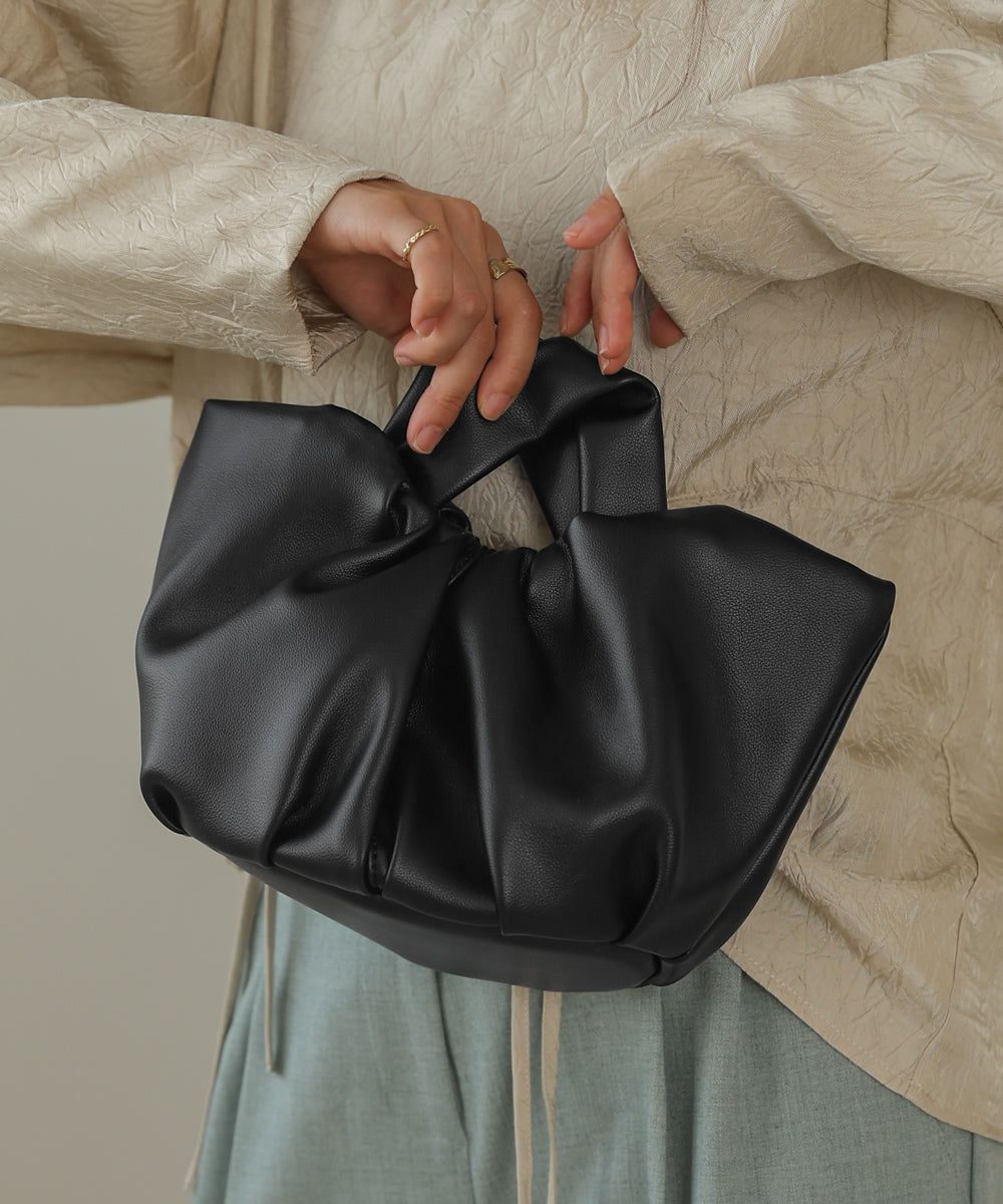 日本 Bab - 2WAY抓皺設計皮革小包-淺藍