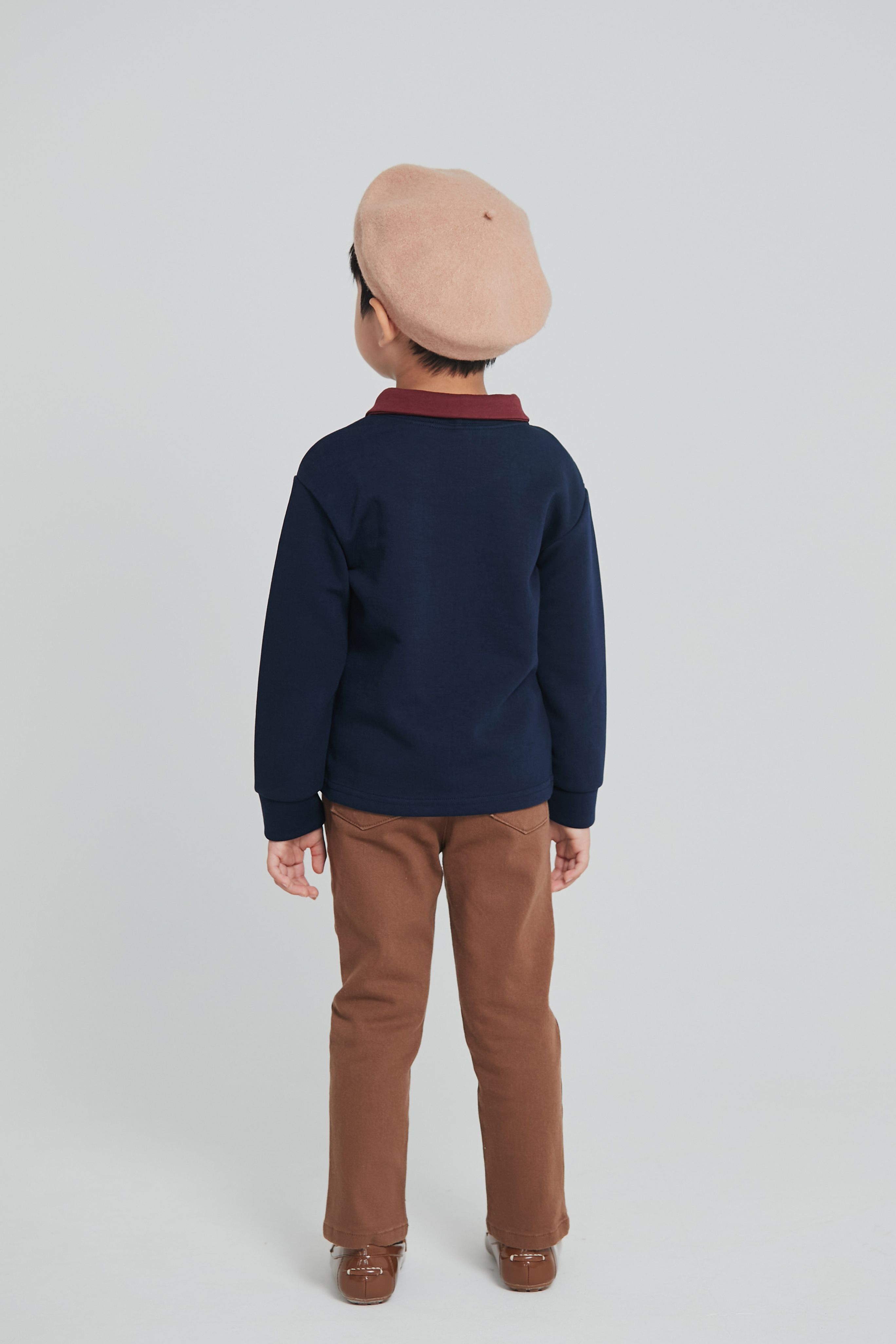 韓國 Coco Bang - 刺繡盾牌文字翻領上衣-深藍