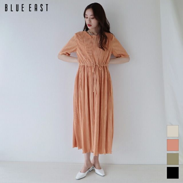 日本 BLUE EAST - 微光澤細摺縮腰短袖洋裝-黑