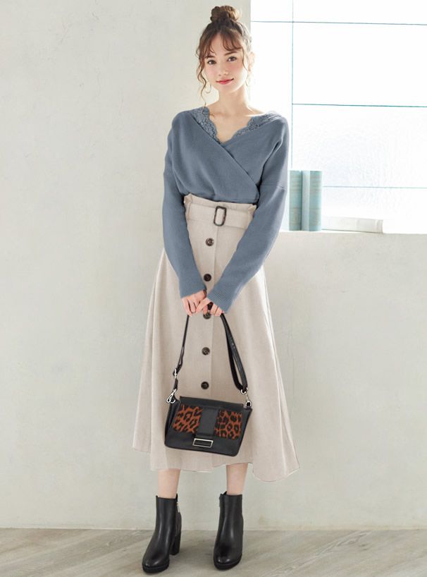 日本 GRL - 蕾絲V領縮腰針織上衣-可可棕