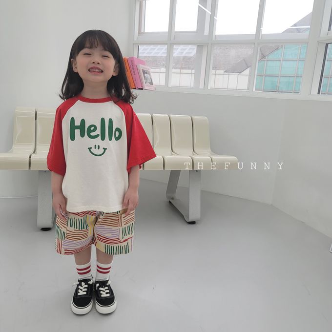 韓國 The Funny - Hello微笑印短袖上衣-米白X紅