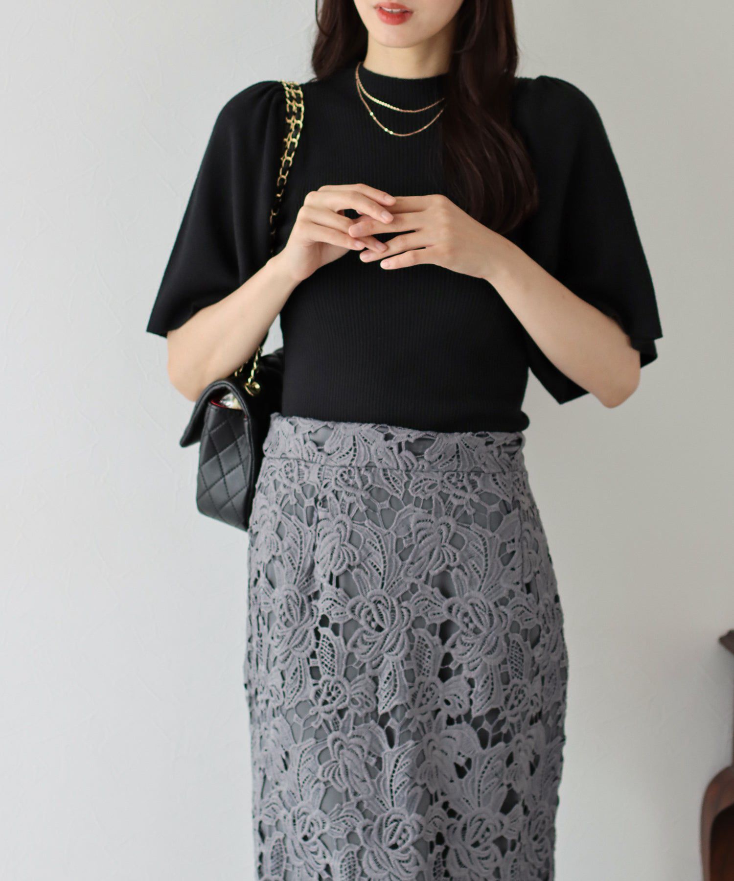 日本 BLUE EAST - 溫柔小立領羅紋五分袖上衣-深綠