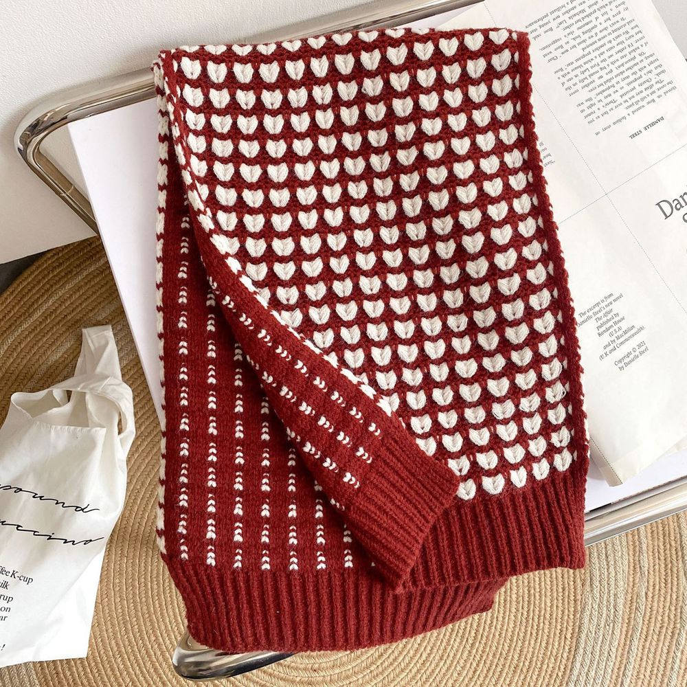編媽精選 - 緹花愛心暖暖針織圍巾-紅色 (180x35cm)