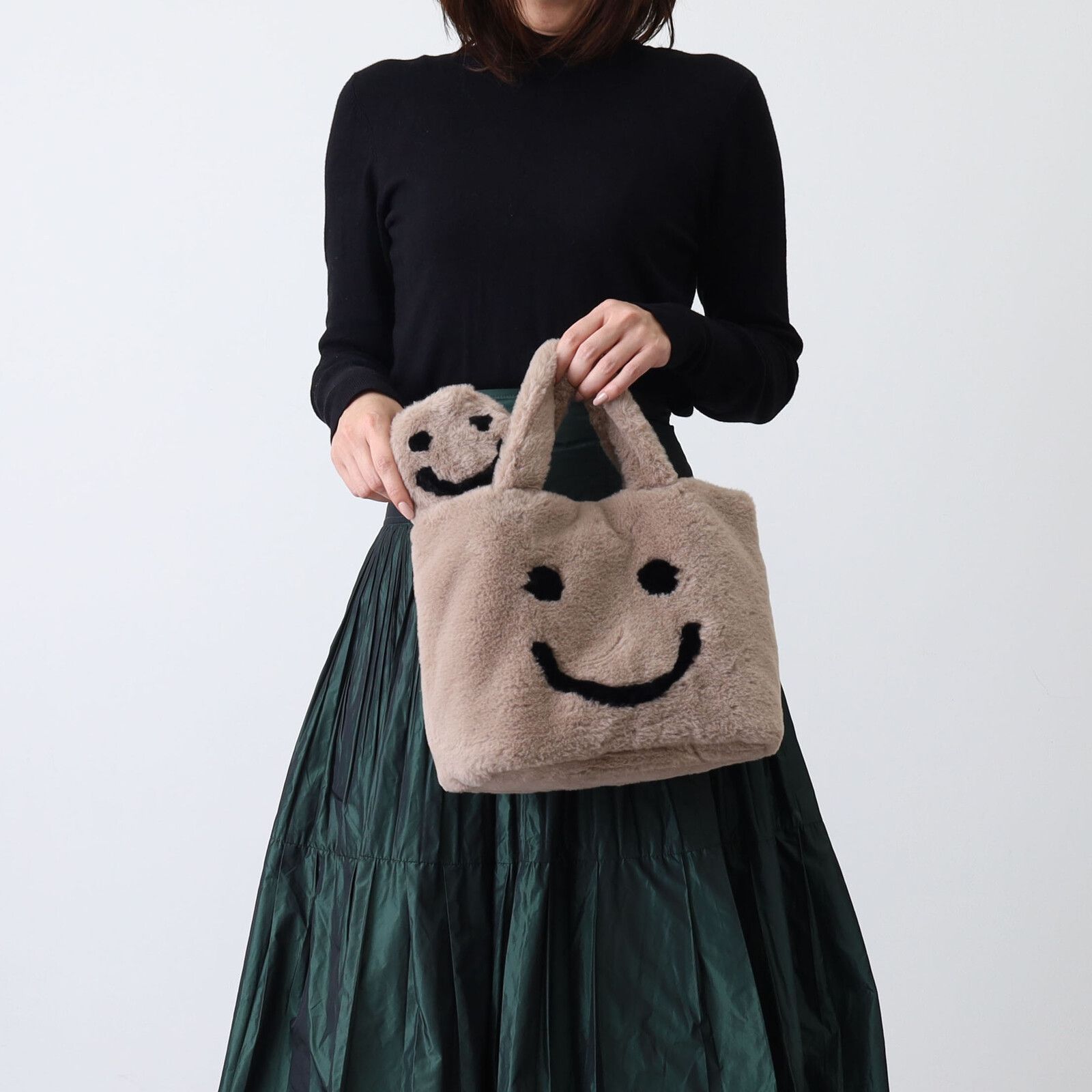 日本 COOCO - SMILEY聯名款 毛絨手提包/托特包(附小包)-芥黃 (W25*H23*D15cm)