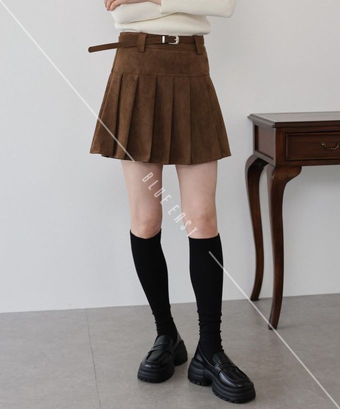 日本 BLUE EAST - 時髦麂皮百褶迷你短裙(附皮帶)-咖啡